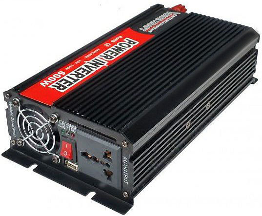 przetwornica z 12V na 230V 1200W max - przód